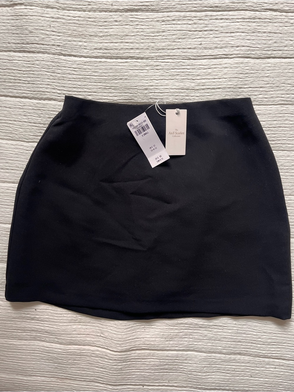 NWT Abercrombie Scarlett Mini Skort - Ultra High Rise Curve Love in Black